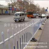 护栏图片 PVC道路护栏 不生锈免维护 款式新颖