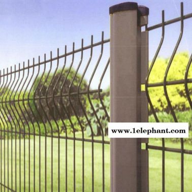 振鼎加工定制小区用铁丝防护围栏桃型柱护栏 小区安全防护网