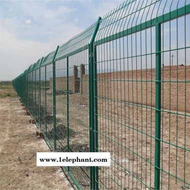 果园围栏 浸塑防护网 框架围栏网