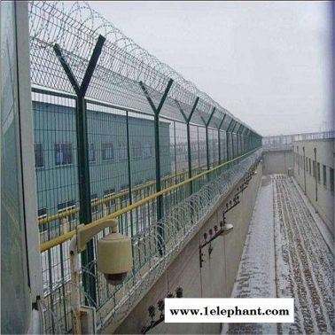 监狱防护网 监狱隔离栅 边框式护栏网